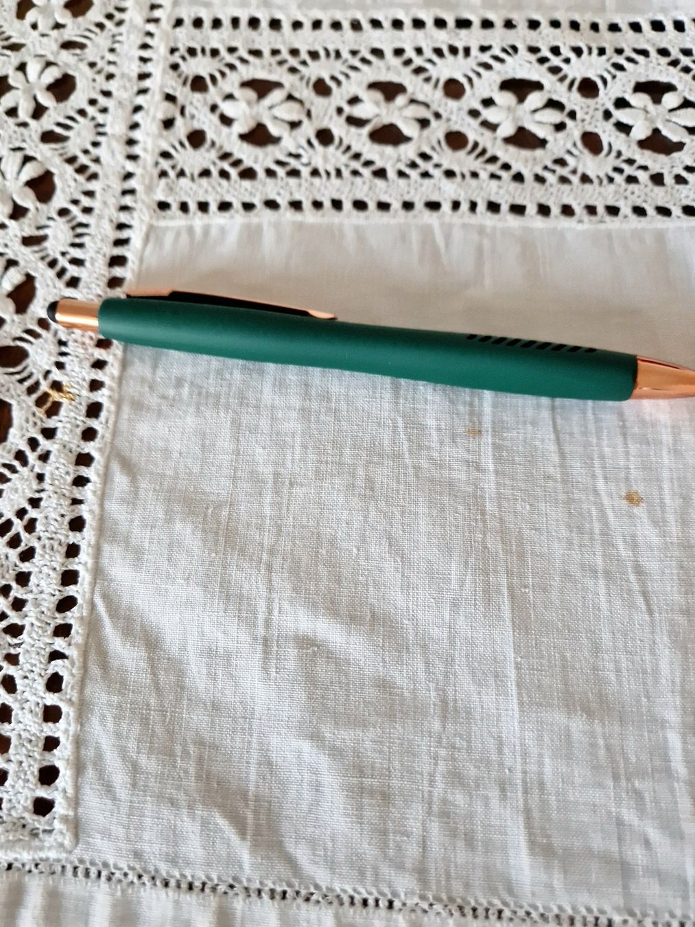 Altra biancheria da tavola: Antike Tischdecke 1930 Monogramm K – Usato da Bern venduto da Antikbatik 8