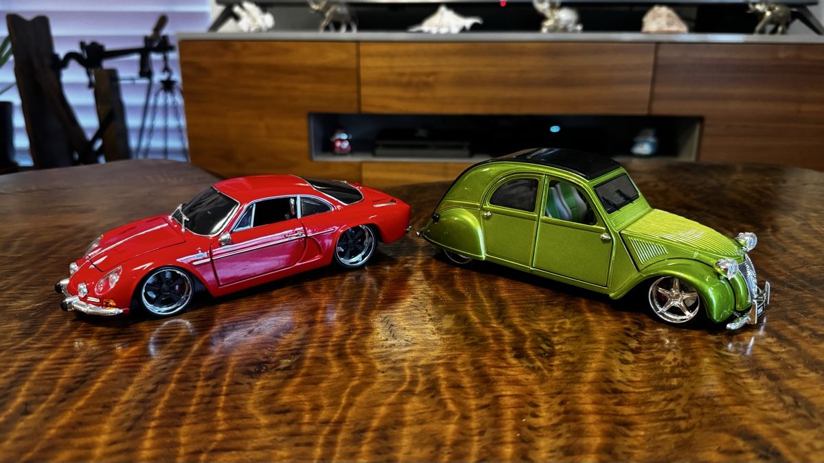 Maisto Modellautos: Alpine 1600s et 2cv tuning maisto 1:18 – Gebraucht aus Collonges von 2D_Collector 1