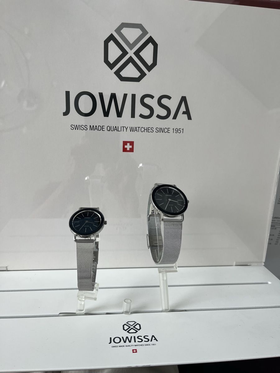 Jowissa Montres: 2 neue Jowissa Uhren – Neuf avec emballage d'origine à Beckenried par Beggo51
