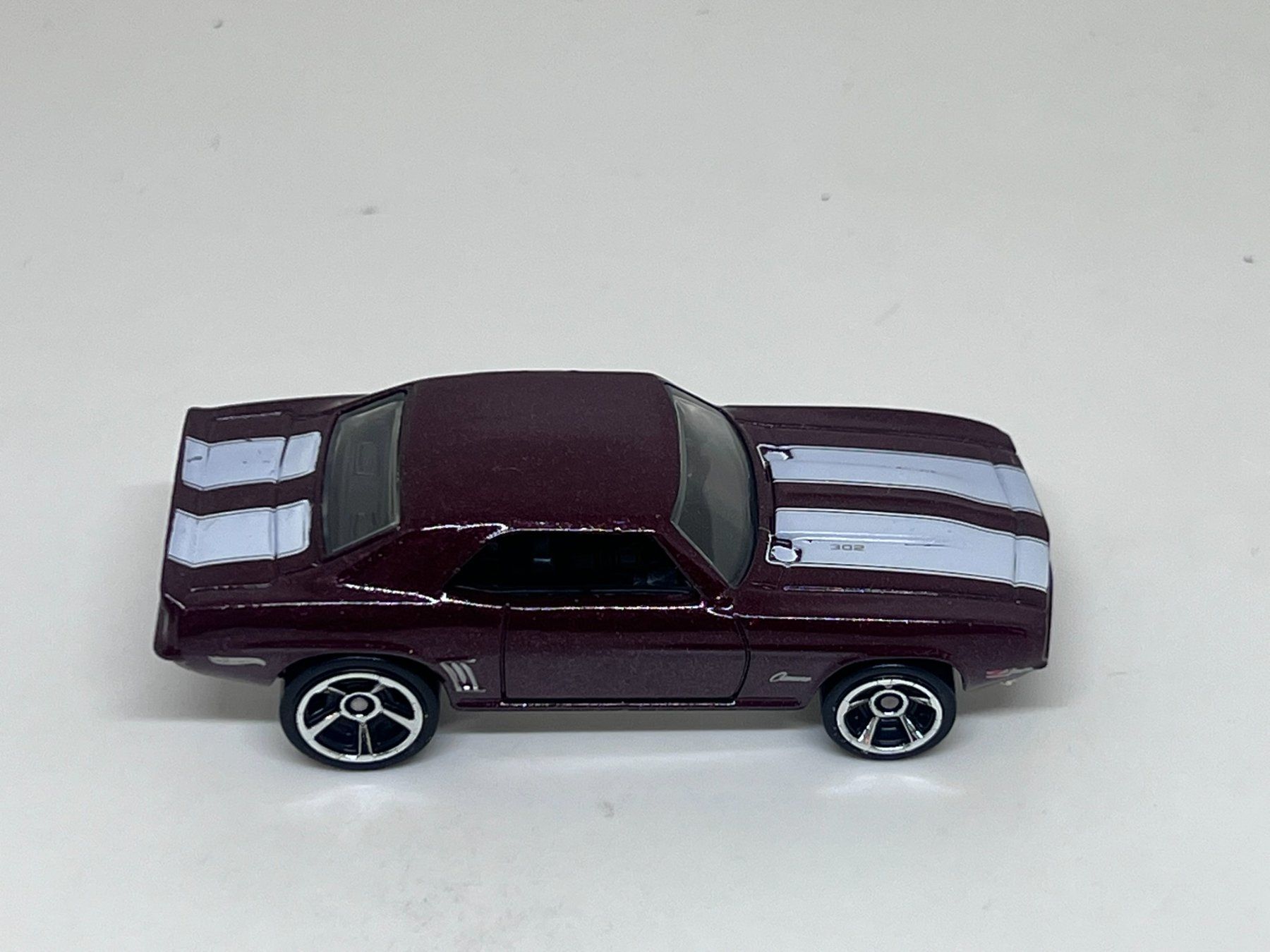 Hot Wheels Modellautos: Hot Wheels '69 Camaro – Neu (gemäss Beschreibung) aus Wildegg von LaaBoutique 1