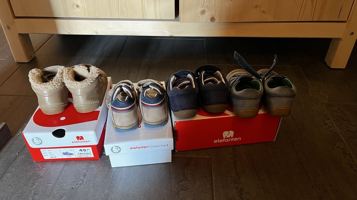 Elefanten Scarpe per ragazzi: Elefanten Schuhe, Grösse 22, – Usato da Zimmerwald venduto da lri_68wj 1
