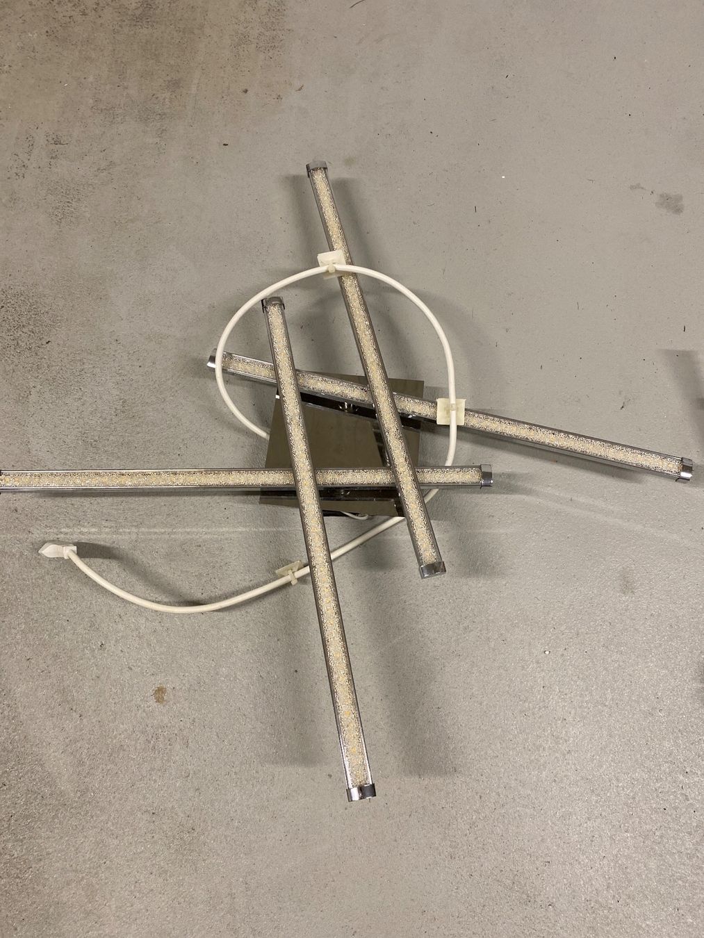 Lampadari & plafoniere: LED Deckenleuchte – Usato da Effretikon venduto da nehrujee 1