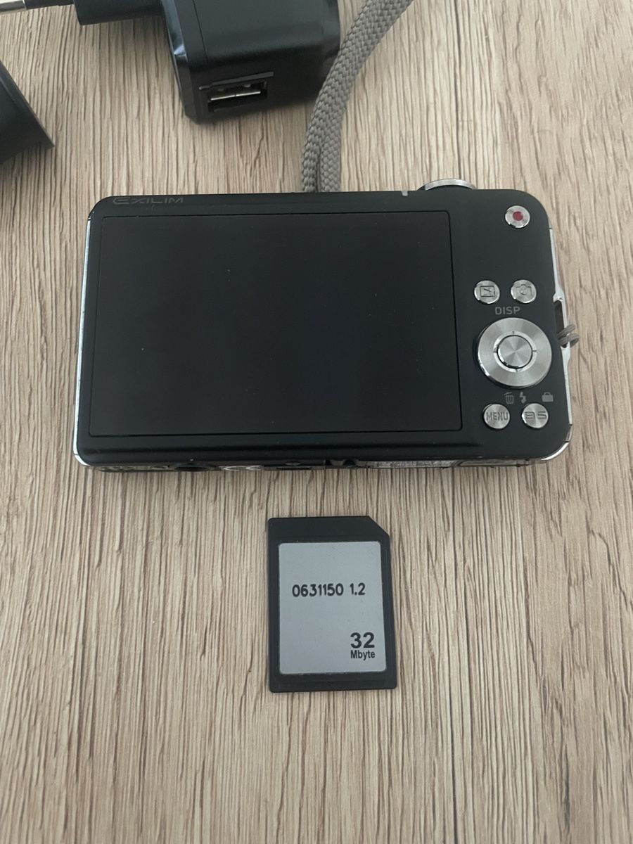 Casio Fotocamera: CASIO EXILIM DIGITALKAMERA – Usato da Plons venduto da wartauchris 2
