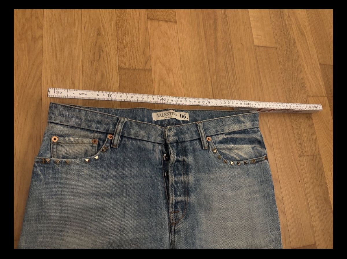 Jeans: Valentino Jeans Hose,  W29 – Usato da Zug venduto da vik_p5lx 4