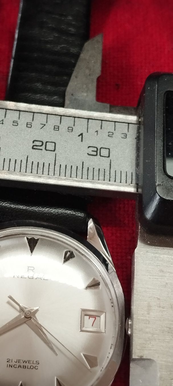 Orologi: Montre mécanique regal – Usato da La Chaux-de-Fonds venduto da jac_9llg 8