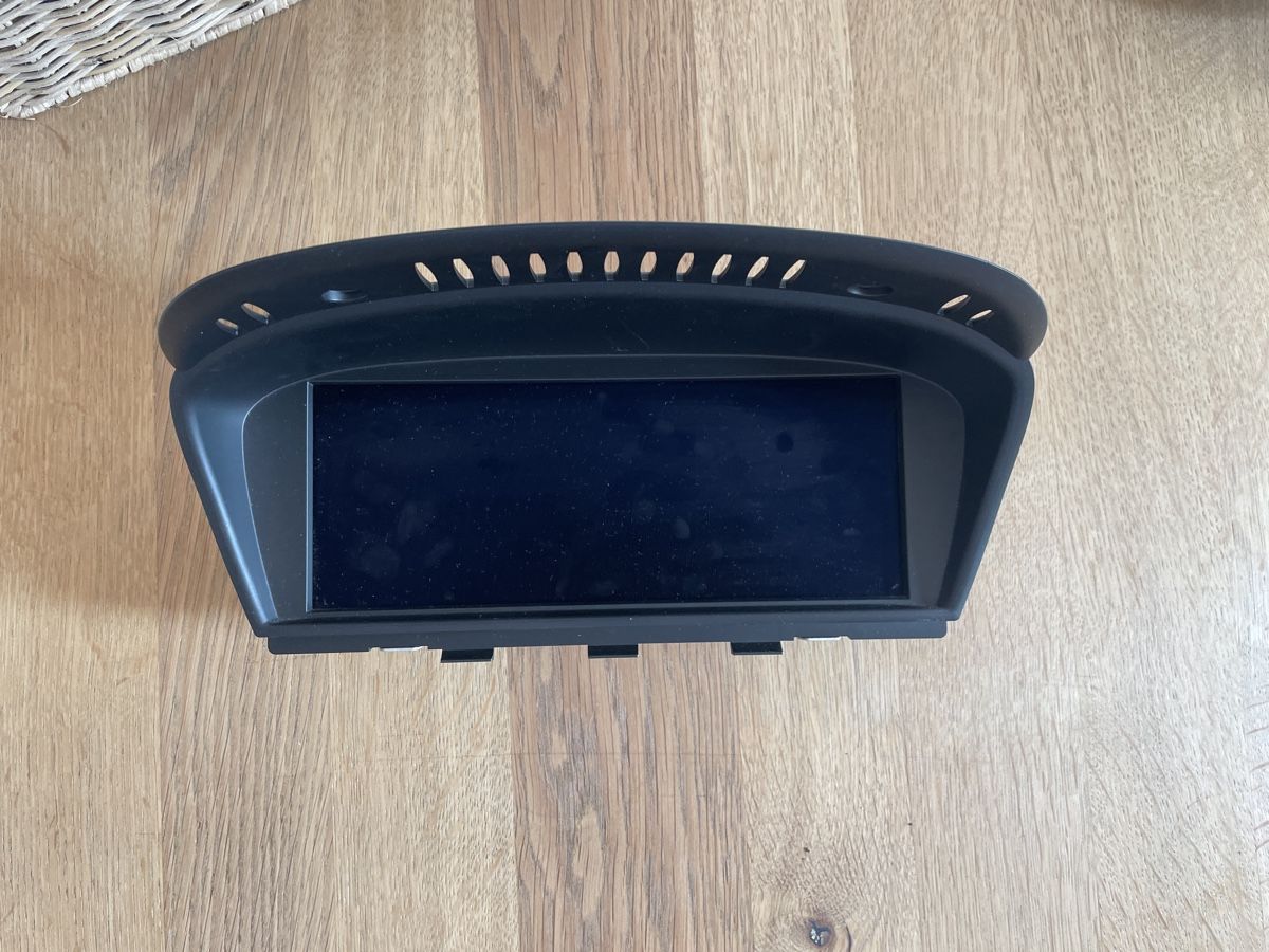 BMW Tutti pezzi di ricambio auto: Display BMW 3 Touring (E91) – Usato da Truttikon venduto da lev_pm11