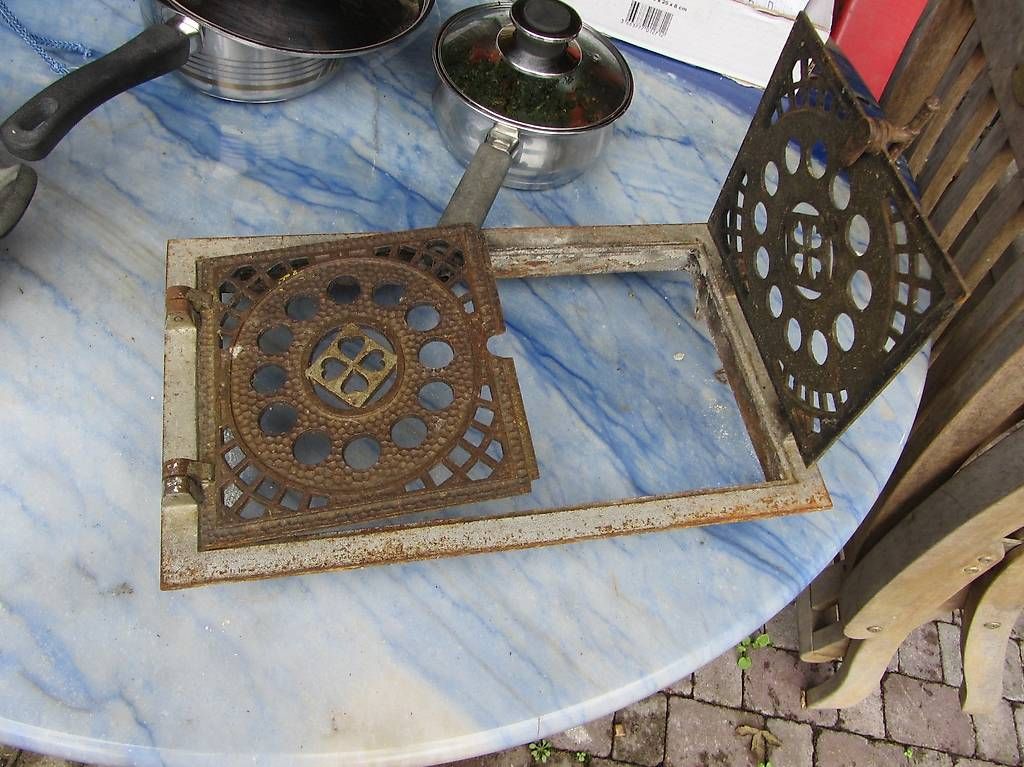 Altri mobili d'antiquariato: Ofentürchen – Usato da Boll venduto da Huweli 2