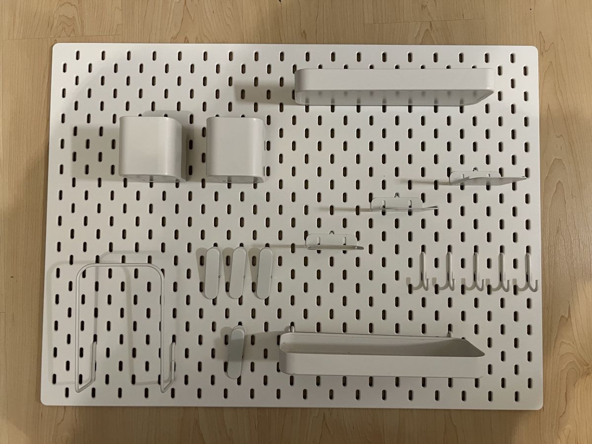 Ikea Piatti: IKEA Lochplatte/Kombination – Usato da Zug venduto da Natatu