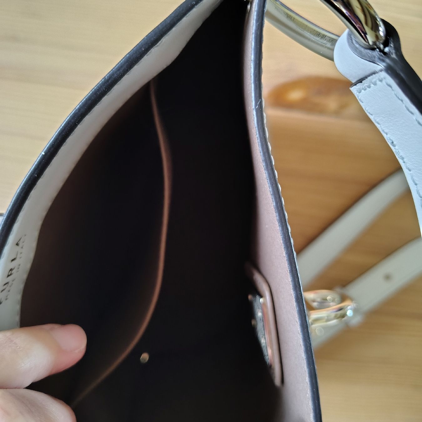 Furla Borse da donna: Furla Unica Mini Crossbody – Nuovo (secondo la descrizione) da St-Blaise venduto da Fabilif 6