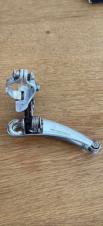 Pièces détachées: Dérailleur avant Campagnolo Super Record à collier – D'occasion à Lausanne par cle_x2ph 4