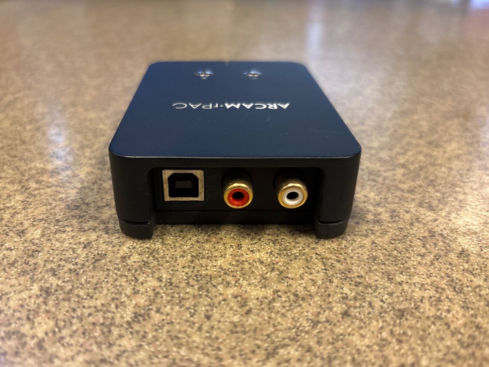 Convertisseurs: ARCAM rPAC DAC Personal Audio Converter – D'occasion à Genève par Snowdrift3310 1