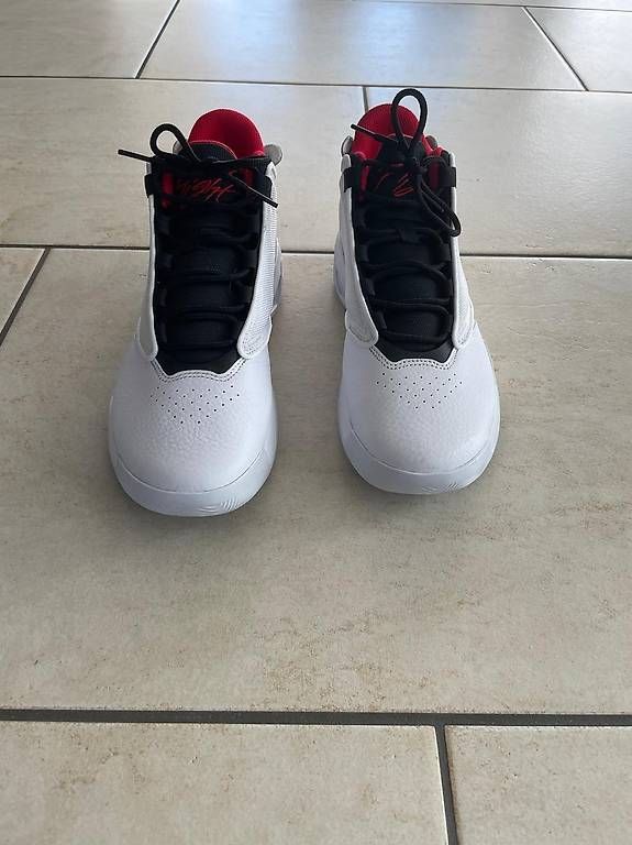 Scarpe da uomo: Jordan Max Aura 4, neu, Gr. 43 – Usato da Bernhardzell venduto da DEN74 4