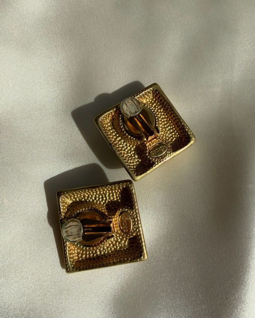 Escada Orecchini pendenti & Orecchini a lobo: ESCADA Vintage Ohrclips – Usato da Bern venduto da mar_57gd 1