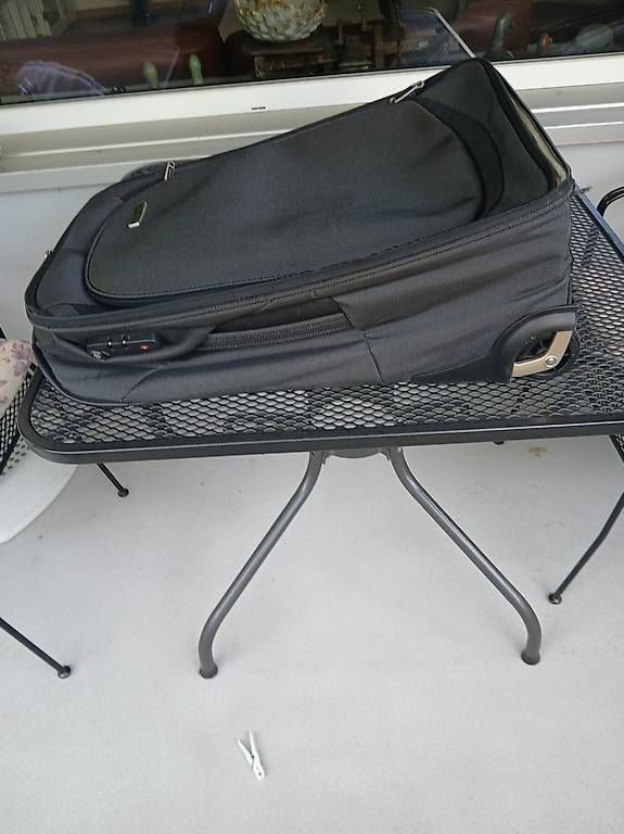 Valises de voyage: Rollkoffer – D'occasion à Arlesheim par edmss 4