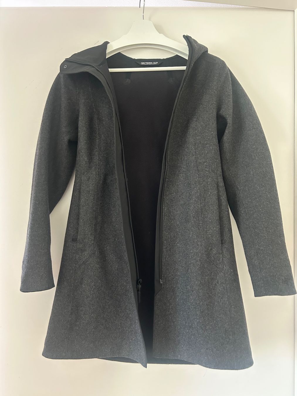 Arcteryx Mäntel: Arcteryx Parka Grösse XS – Gebraucht aus st.gallen von Dan3003 1