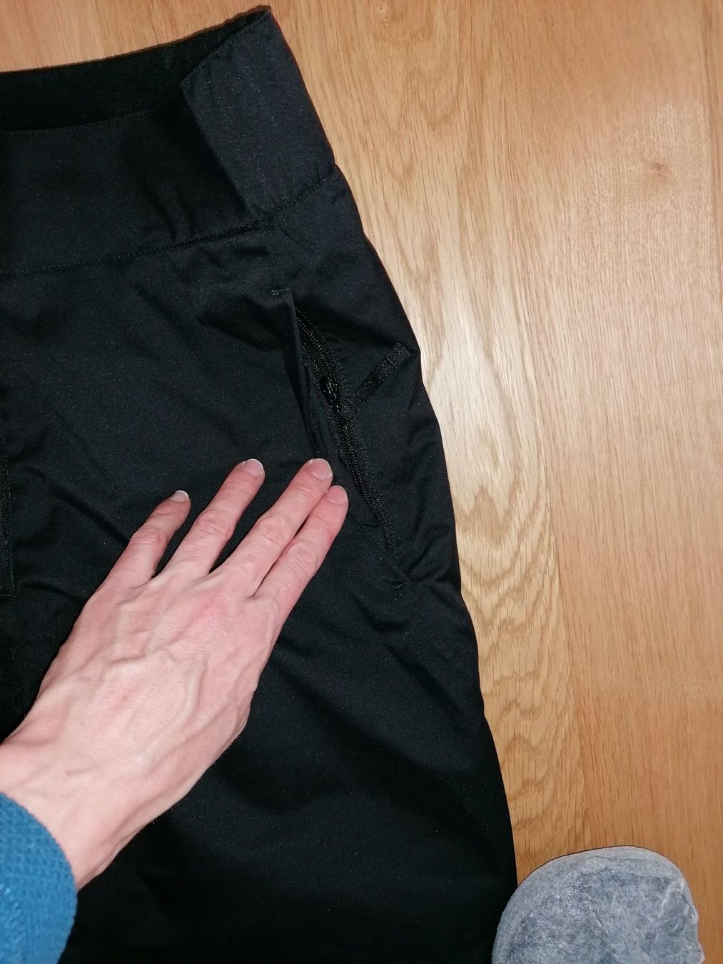 Odlo Lotti di vestiti: Odlo Set Windstopper Sleve und Skihose – Usato da Sargans venduto da Gru_L20 5