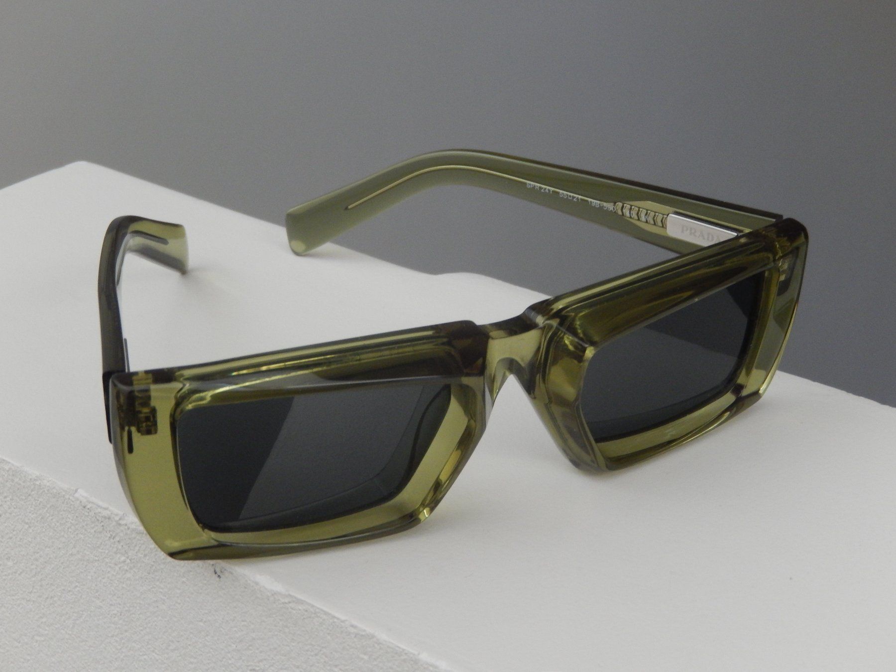 Prada Brillen & Gläser: Orig. PRADA Runway Sonnenbrille – Gebraucht aus Tuggen von vivira 5