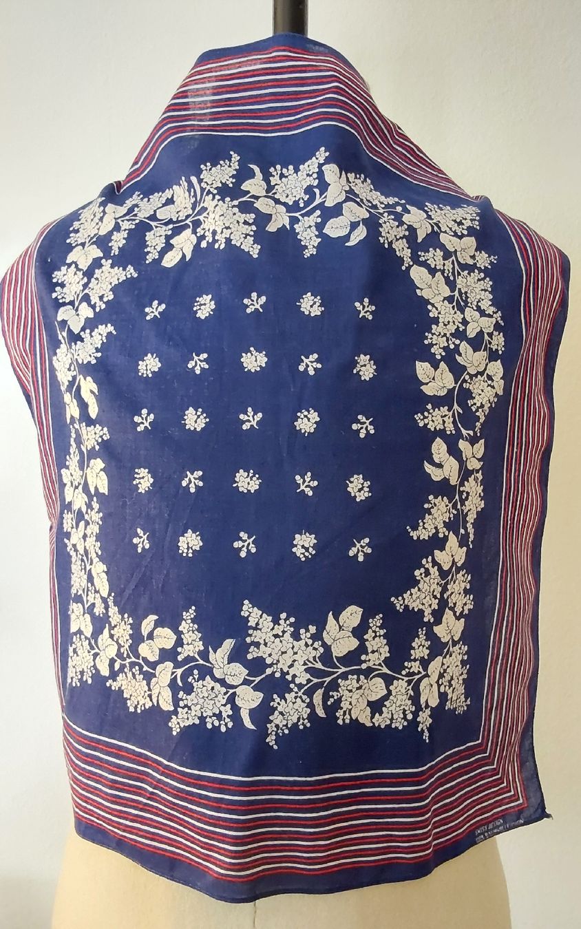 Foulard & Sciarpe: Baumwolltuch quadratisch blau – Usato da Köniz venduto da scopello12 1