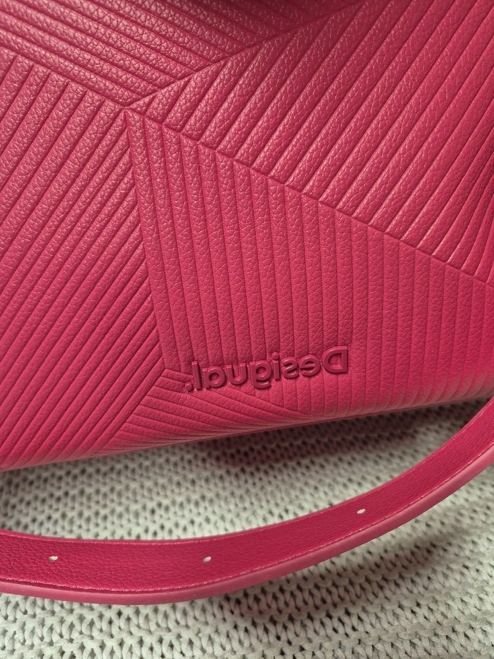 Desigual Borse da donna: Desigual Tasche pink NEU – Nuovo (secondo la descrizione) da Merligen venduto da muss_haben 1