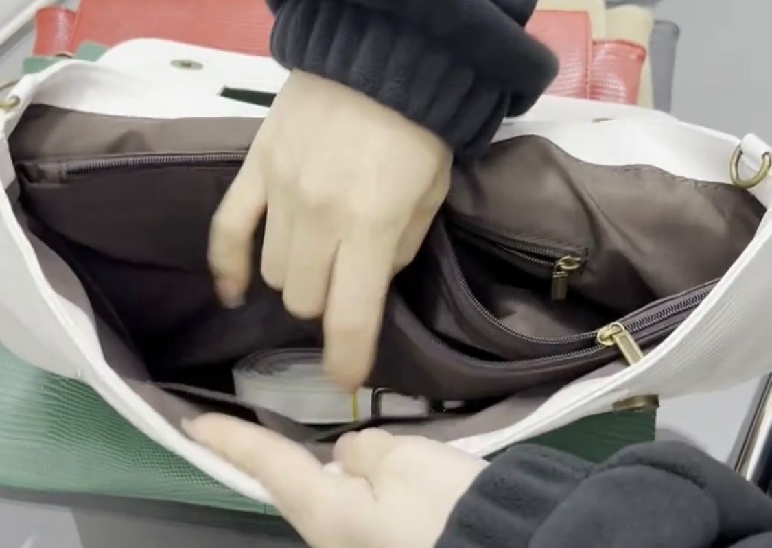 Borse da donna: Edle hingucker Handtasche, weiss 37x25cm – Nuovo e nell'imballaggio originale da Winkel venduto da ferrari2022 6