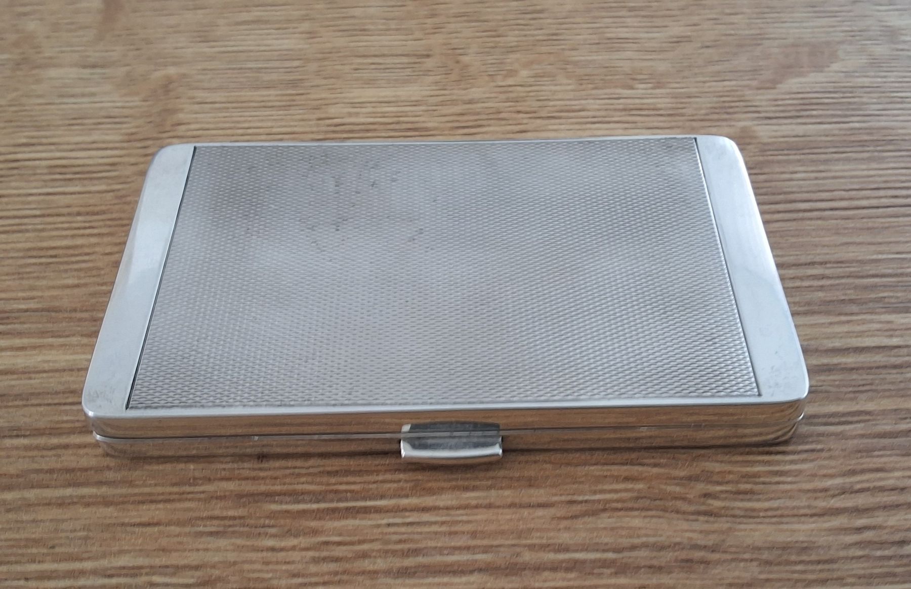Altri Prodotti per fumatori: Kleines Zigaretten-Etui (Silber 835) – Usato da Oftringen venduto da Waltereg