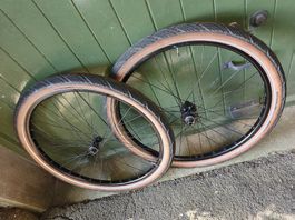 Urban Laufradsatz 100x15 148x12 Shimano Microspline Centerl.