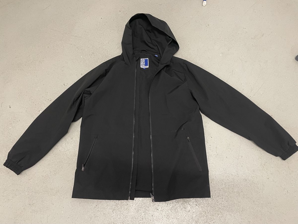 Jack & Jones Giacche & Cappotti: Jack & Jones Jacke Grösse 176 – Nuovo (secondo la descrizione) da Nussbaumen AG venduto da kisha28