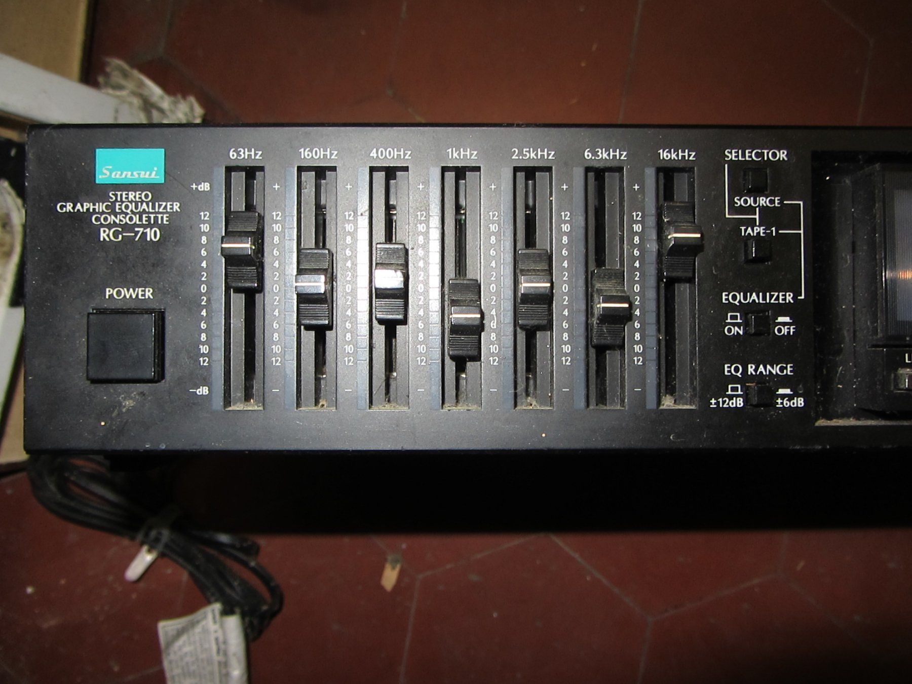 Sansui Equalizzatori: Sansuji Stereo graphic equalizer consolette  RG 710 – Usato da Zürich venduto da bigboss 3