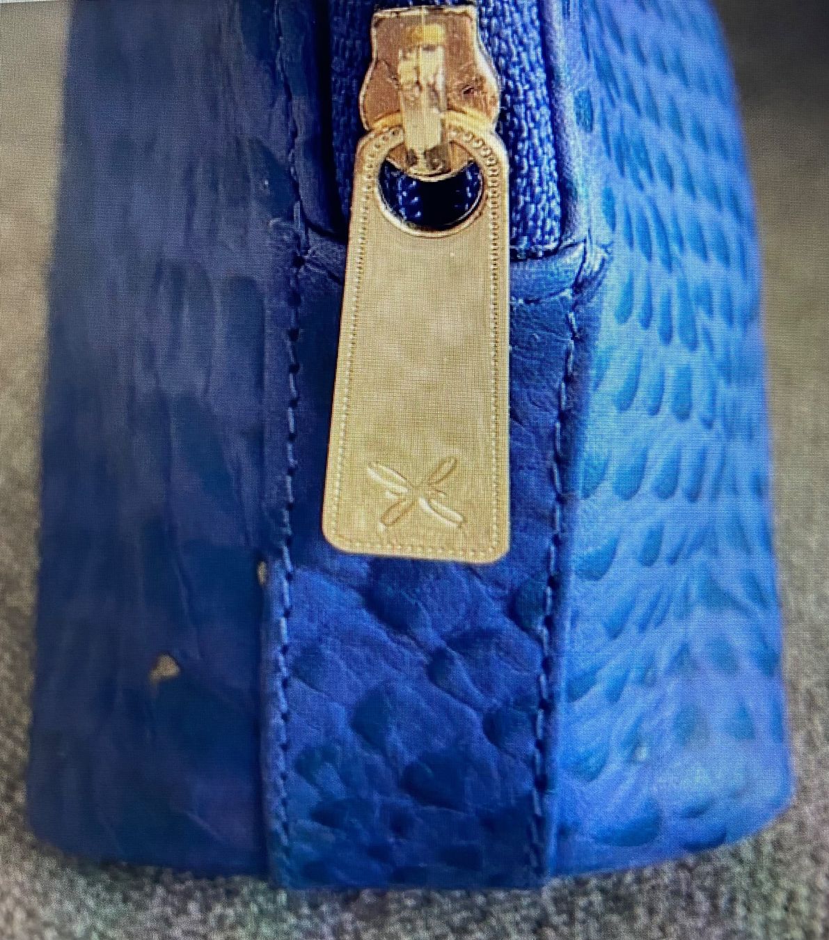 Custodie per cosmetici: FIORELLI Trousse 100% cuir écailles bleu roi – Nuovo (secondo la descrizione) da Genève venduto da kik_8jd6 6