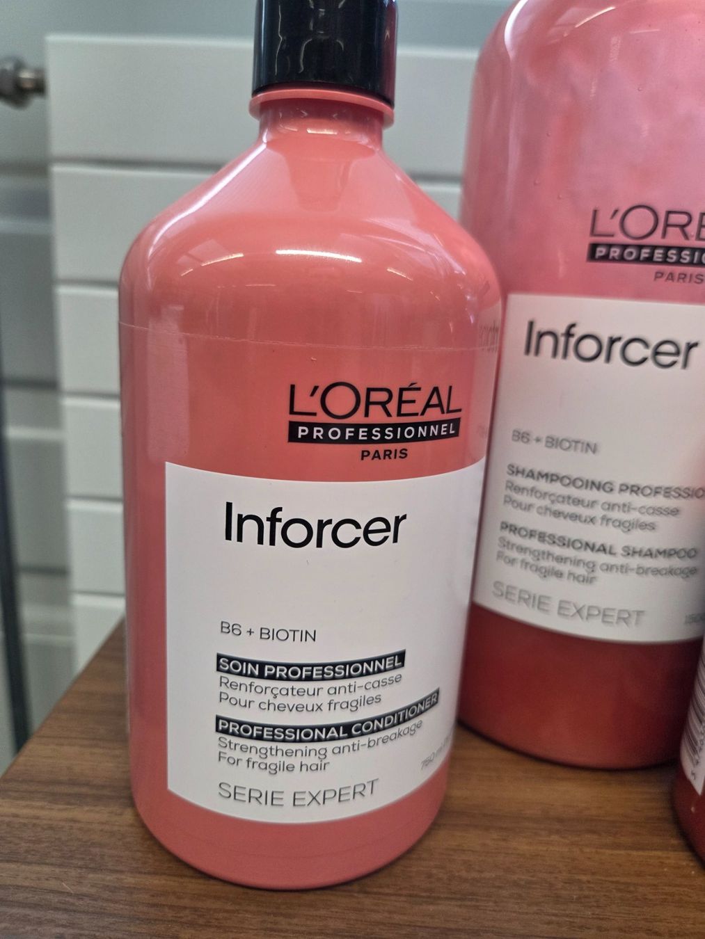 Tinte: L'Oréal Inforcer Shampoo & Conditioner Set – Usato da Hittnau venduto da SirKahn 2