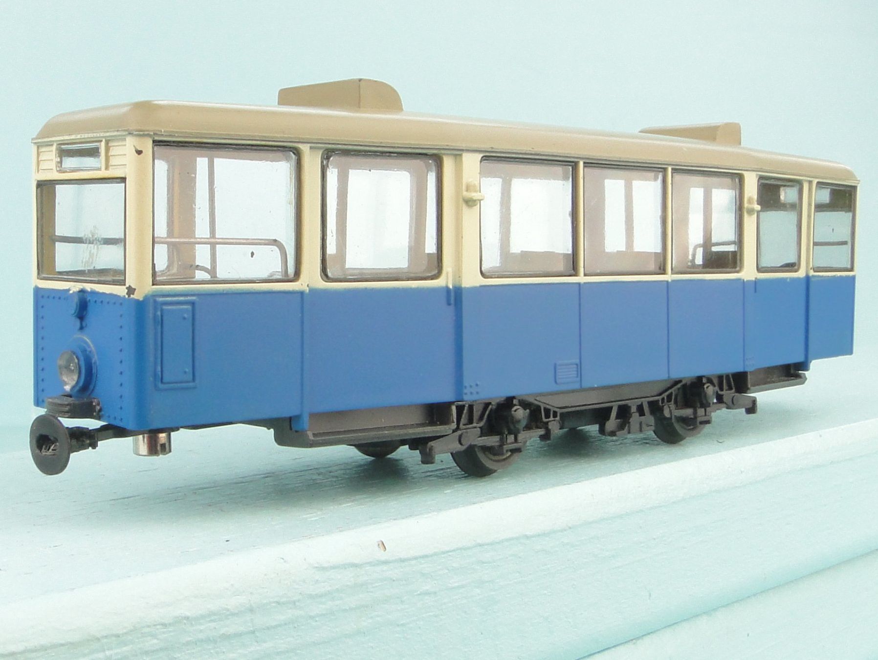 Liliput Modellini di ferrovie: Liliput H0 Strassenbahn Anhänger – Usato da Bülach venduto da cann11 3