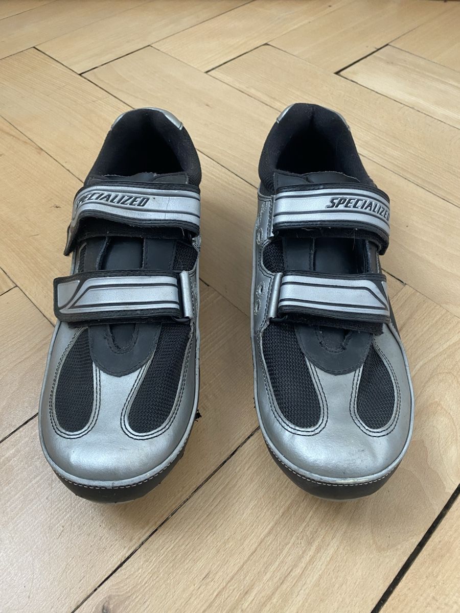 Specialized Herrenschuhe: Specialized rennradschuhen Gr 46 – Gebraucht aus Basel von abeaudet