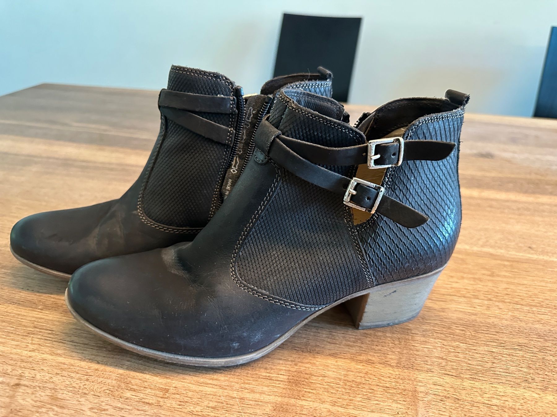 Scarpe da donna: Damenschuhe, Stiefelette – Usato da Winterthur venduto da manelio113