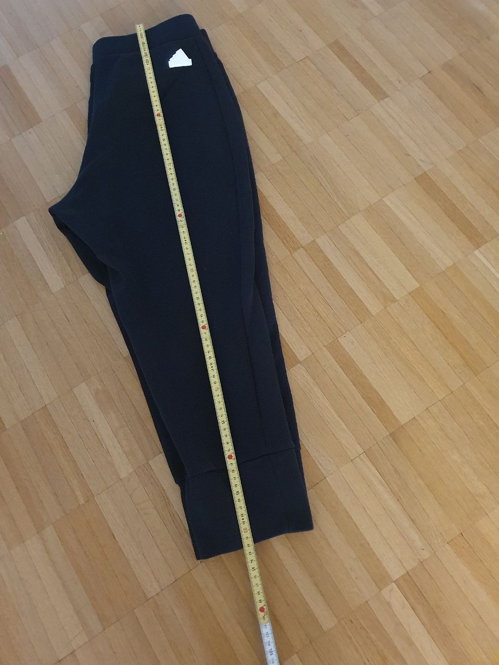 Adidas Hosen: Adidas Trainingshose, Dreiviertel – Gebraucht aus Laufenburg von megane1959 3