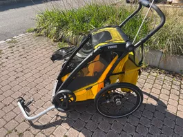 Thule Anhänger inkl. Zubehör und Jogging-Kit