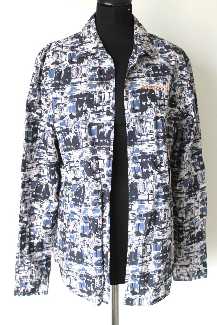 Desigual Camicie: Chemise DESIGUAL taille M – Usato da Chez-le-Bart venduto da jasse