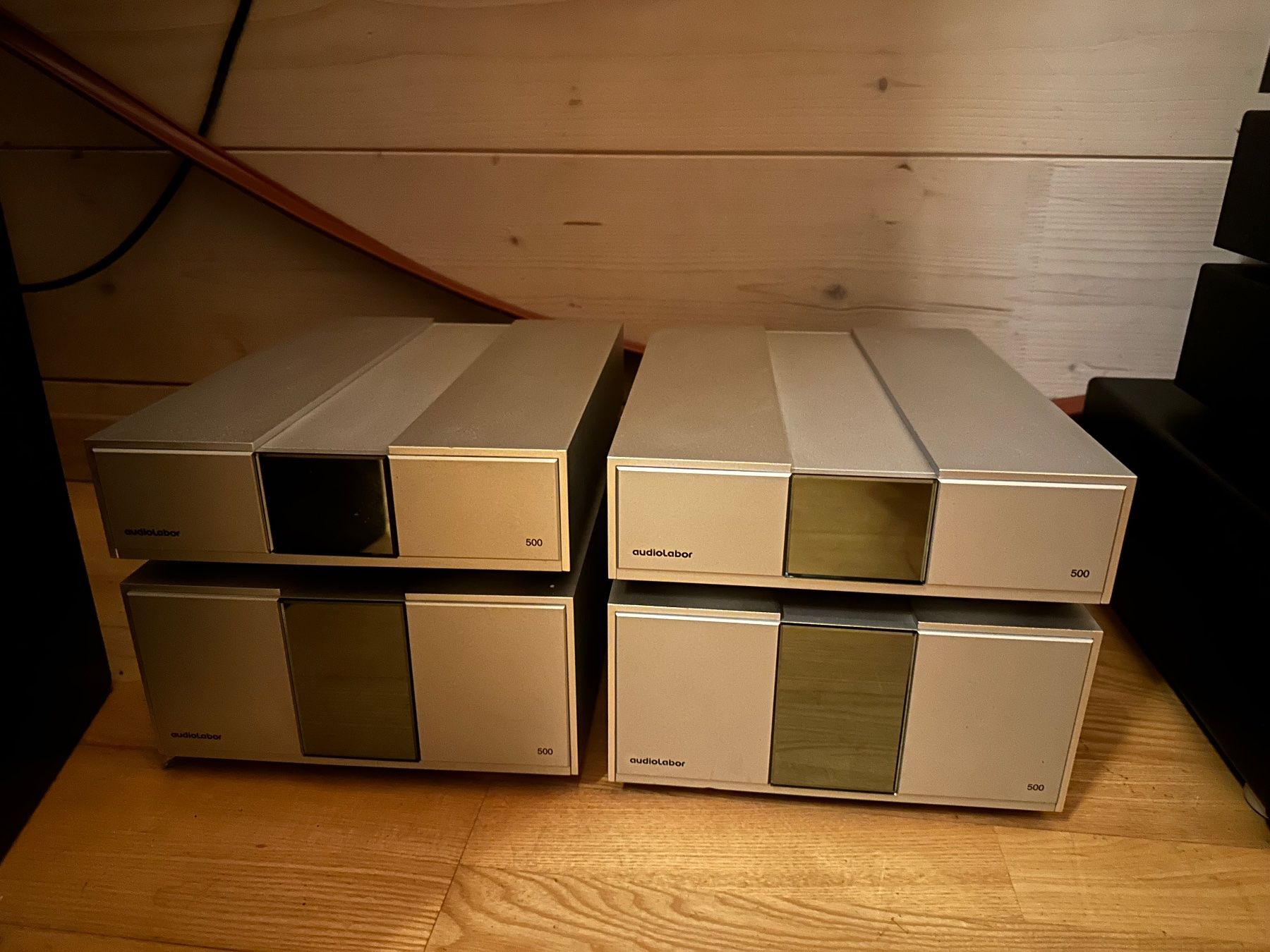 Amplificatori: Audiolabor Diamant 500 Monoblock Endstufen High End – Usato da Villarepos venduto da BestDeals52