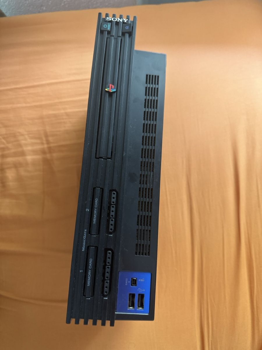 Sony Konsolen: PlayStation 2 fat black – Defekt aus Fribourg von arkina_777 4