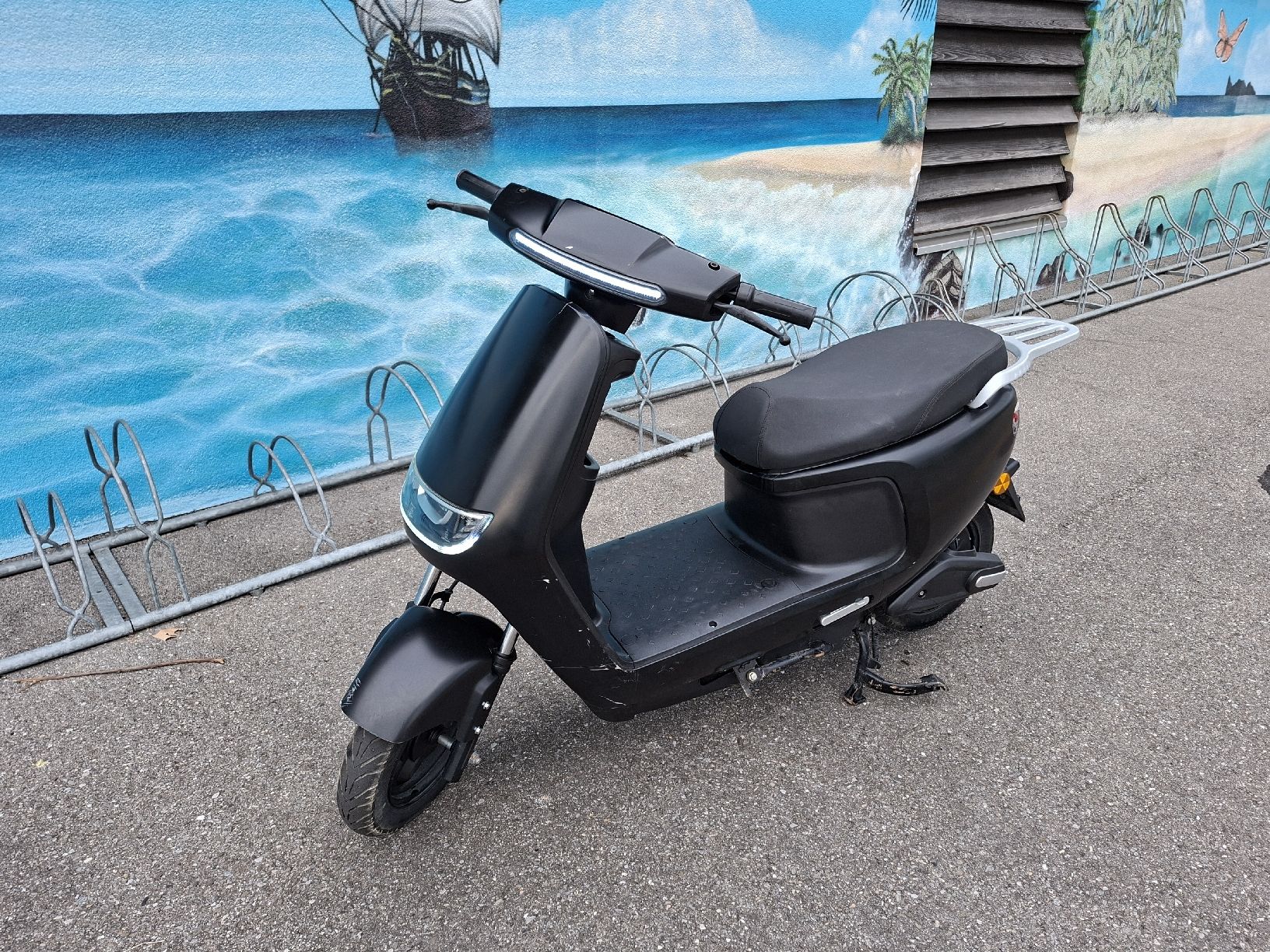 Scooter: Schwarzer Elektroroller, , guter Zustand  – Usato da Ostermundigen venduto da Ismett 3