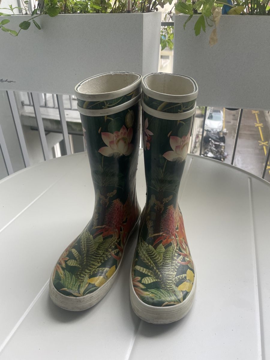 Scarpe per ragazze: Aigle Gummistiefel Regenstiefel Gr. 32 – Usato da Luzern venduto da caracena 1