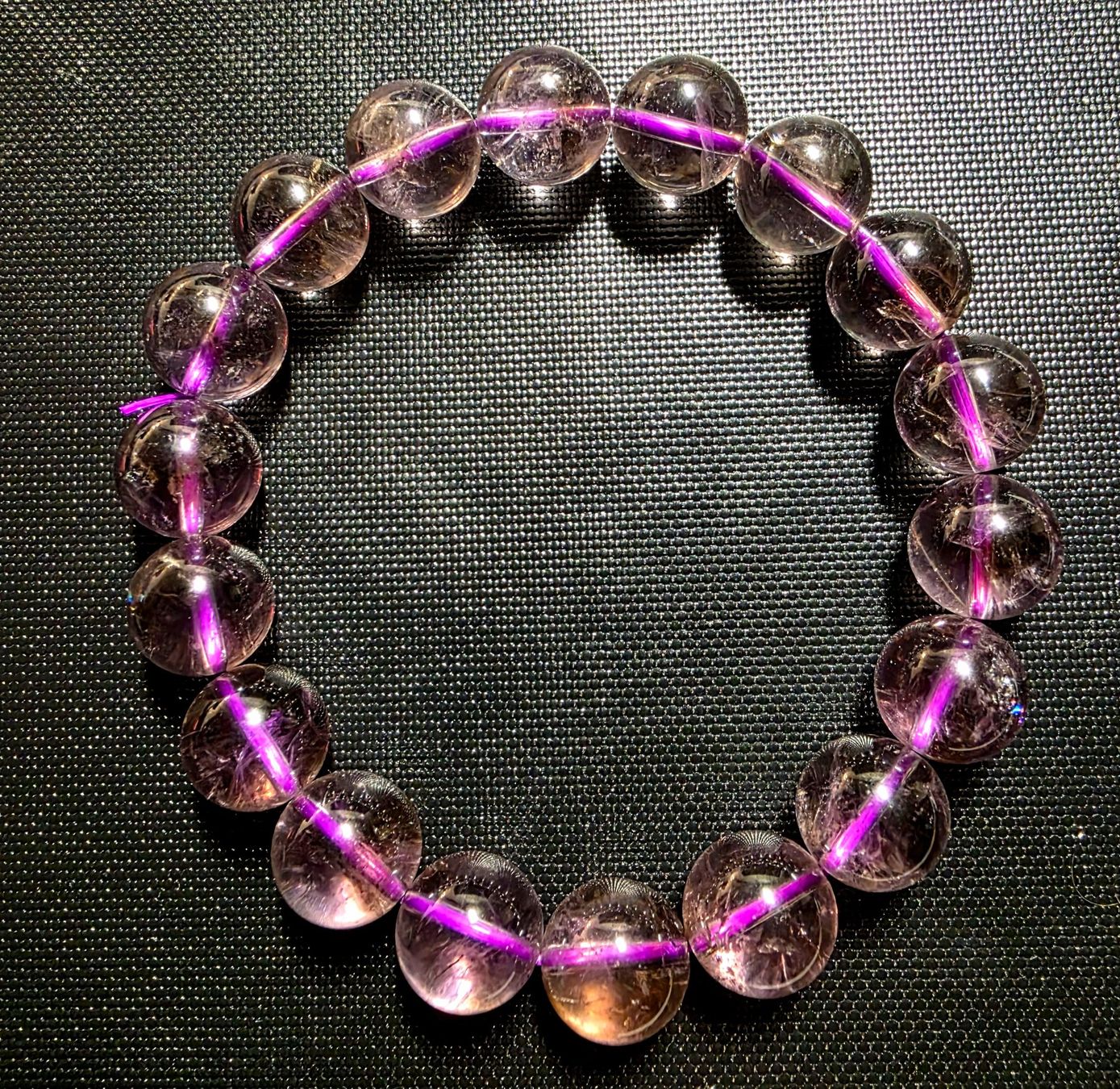 Minerali & Pietre curative: High Quality Amethyst Armband – Nuovo (secondo la descrizione) da Matzingen venduto da Shay_Crystalz