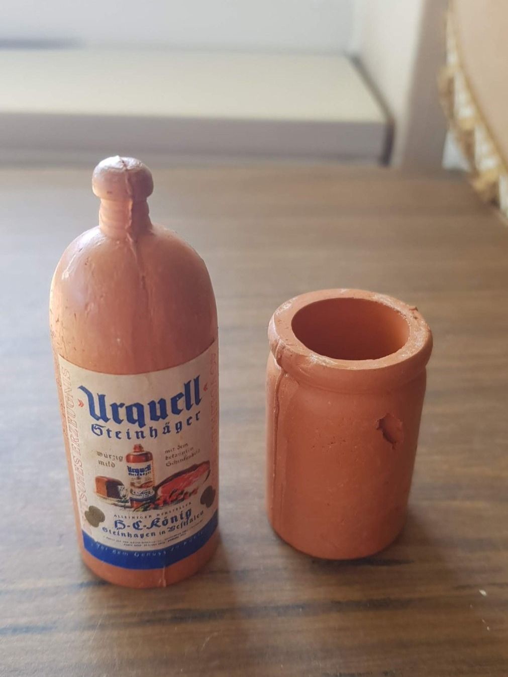 Spielzeuge: Kaufmannsladen - Schnapsfalsche + Becher Urquell – Gebraucht aus Mörschwil von lindaswunderkiste 3