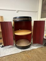 Weinfassbar mit Beleuchtung selbst gebaut