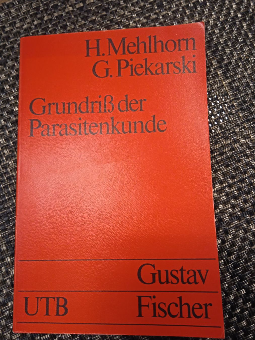 Libri: Grundriss der Parasitenkunde – Usato da Bassersdorf venduto da kal_99sw