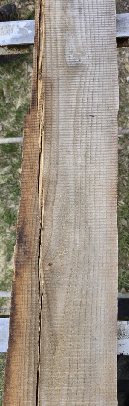 Articles en bois: Altes Holzbrett – D'occasion à Rorschacherberg par snOOpydOg11 3