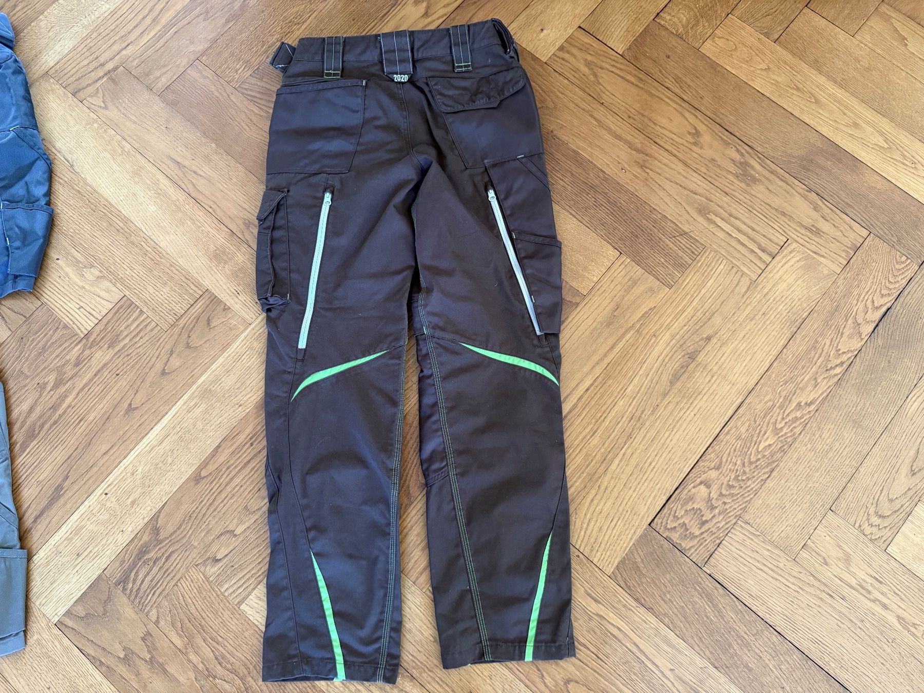 Engelbert Strauss Pantaloni: Engelbert Strauss Grösse 36 Hose motion Damen – Usato da Ennetbaden venduto da mapa05 4
