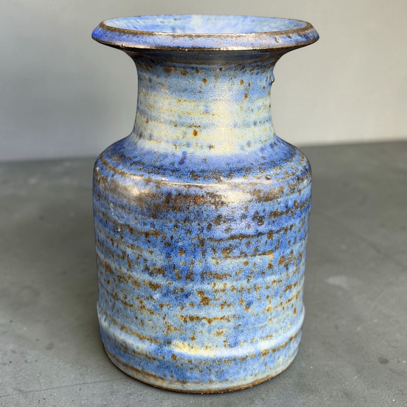 Vasi & Recipienti: Superbe vase en grés émaillé Raku signée monogramme KF – Usato da Morges venduto da vintiques