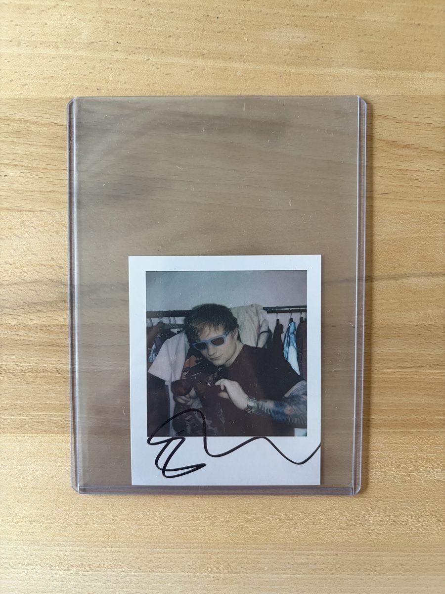 Ed Sheeran – Original signiertes Polaroid (Neu (gemäss Beschreibung ...