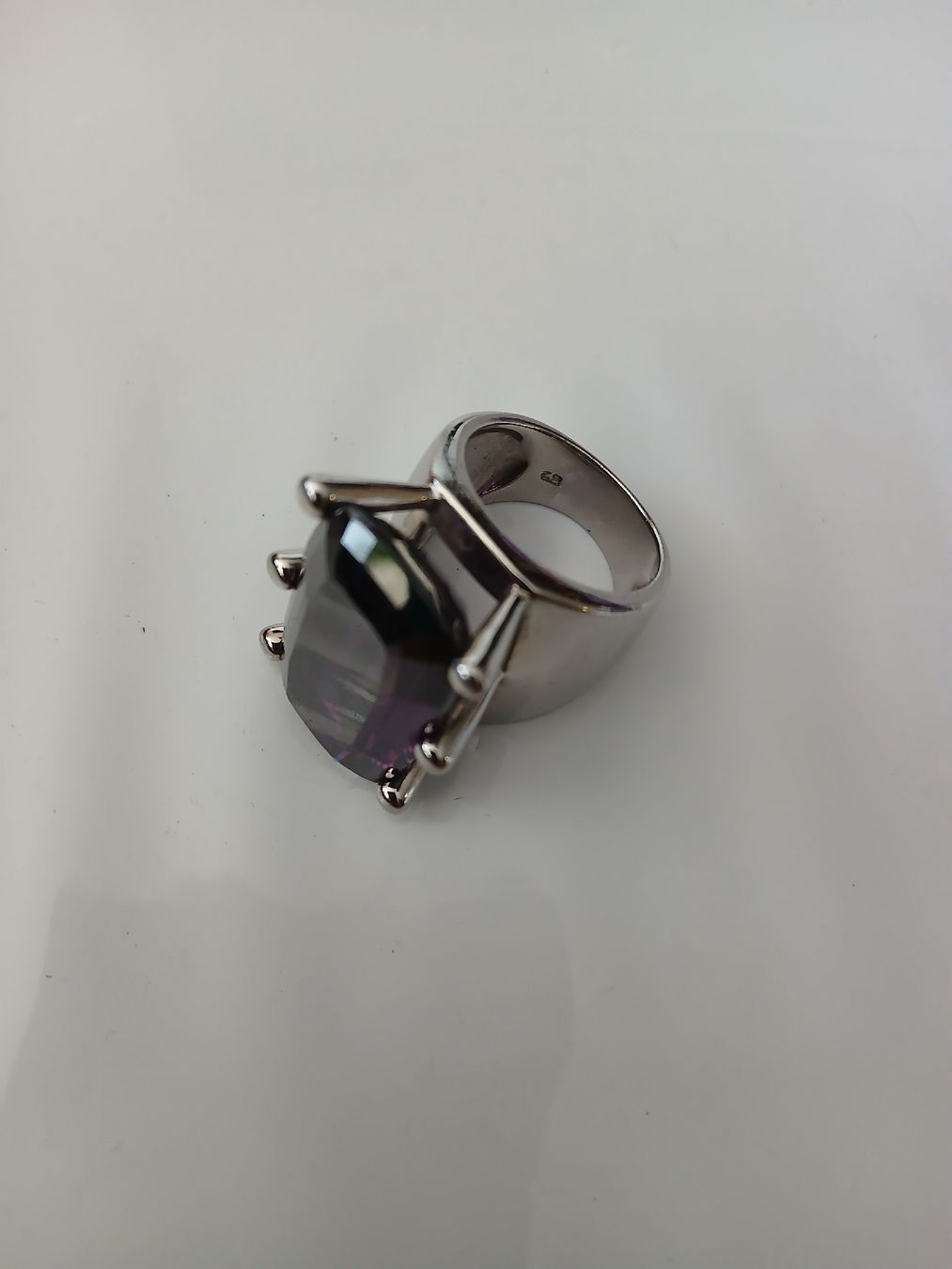 Swarovski Bagues: Swarovski Amethyst Ringe – D'occasion à Zürich par tg4_y65n