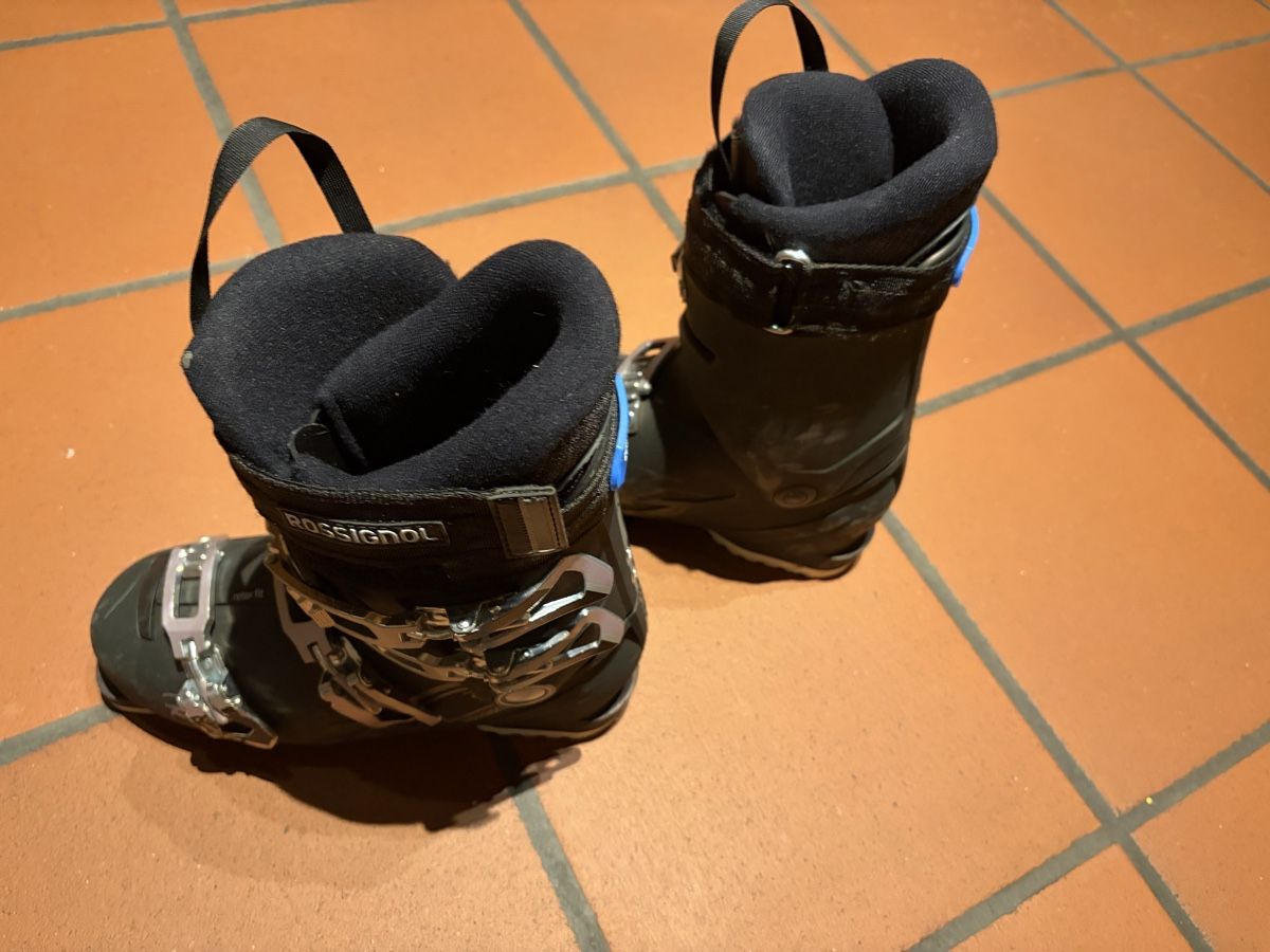 Rossignol Scarpe da uomo: Skischuhe Rossignol Grösse 39,5 – Usato da Vinelz venduto da Miggu32 2